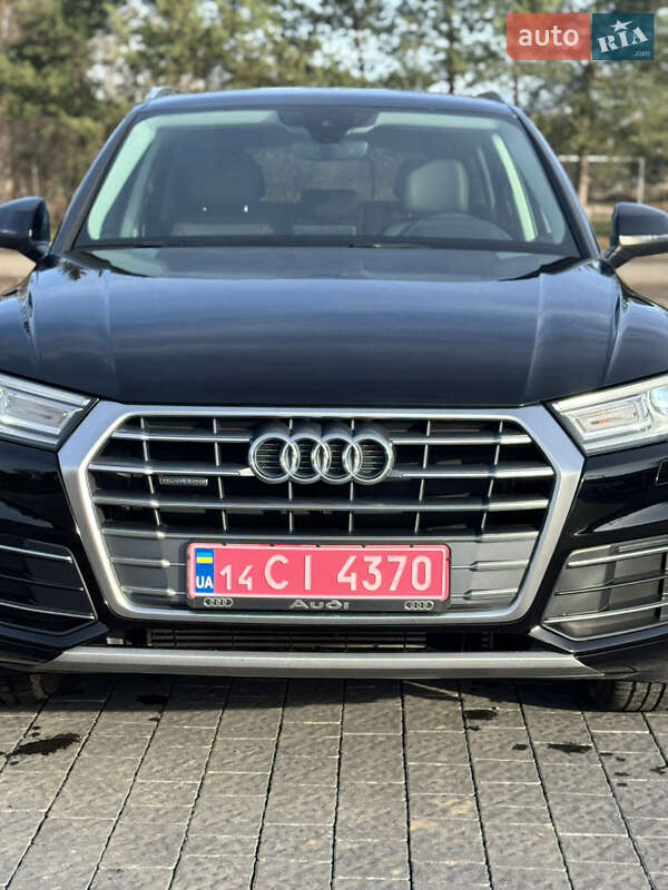 Внедорожник / Кроссовер Audi Q5 2019 в Львове