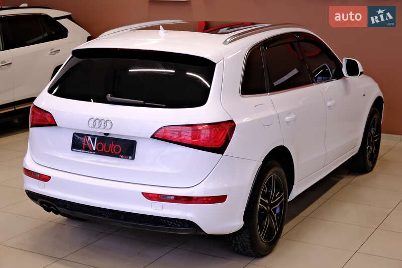 Позашляховик / Кросовер Audi Q5 2012 в Одесі