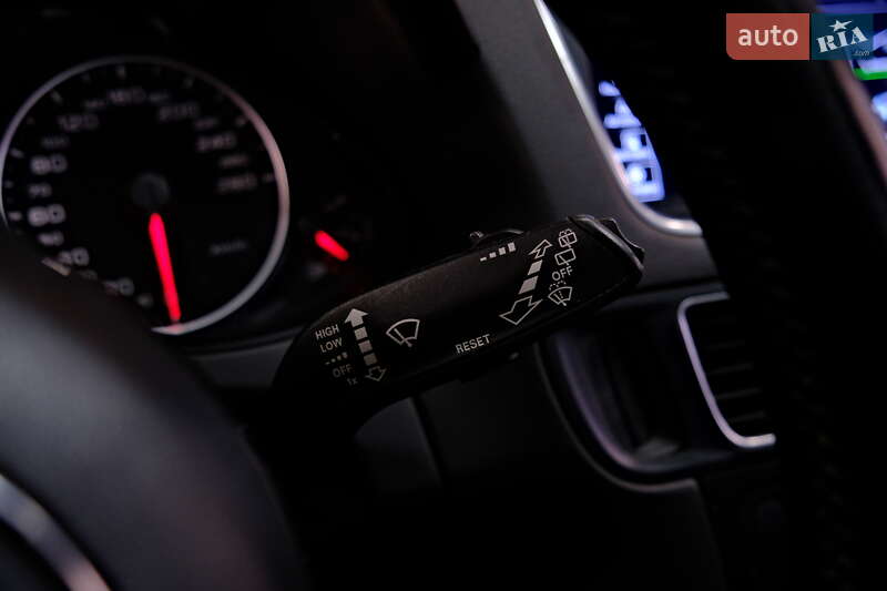 Позашляховик / Кросовер Audi Q5 2012 в Одесі