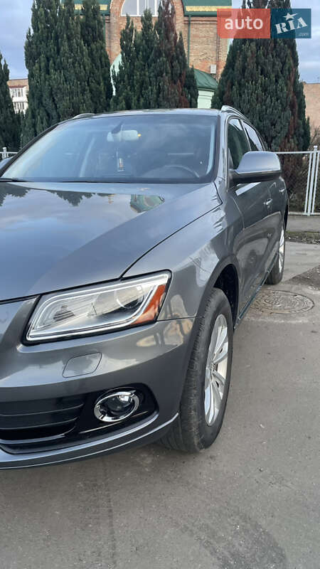 Внедорожник / Кроссовер Audi Q5 2013 в Луцке