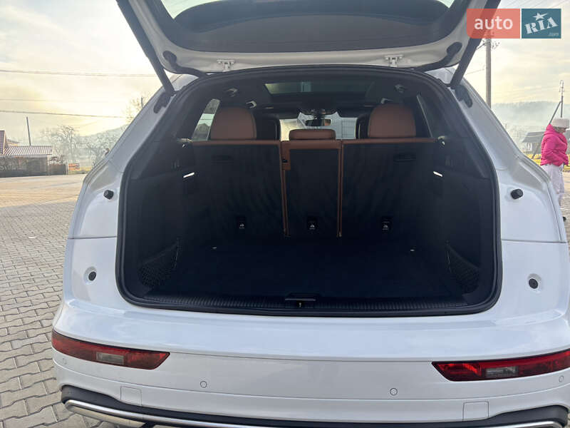 Внедорожник / Кроссовер Audi Q5 2020 в Косове фото 46 Внедорожник / Кроссовер Audi Q5 2020 в Косове