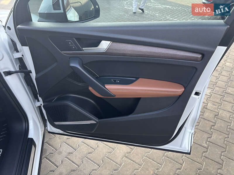 Внедорожник / Кроссовер Audi Q5 2020 в Косове фото 54 Внедорожник / Кроссовер Audi Q5 2020 в Косове