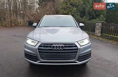 Внедорожник / Кроссовер Audi Q5 2019 в Киеве