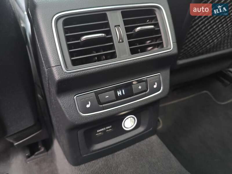 Внедорожник / Кроссовер Audi Q5 2019 в Киеве