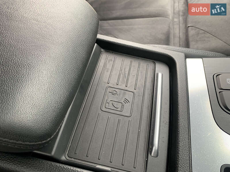 Внедорожник / Кроссовер Audi Q5 2019 в Черновцах