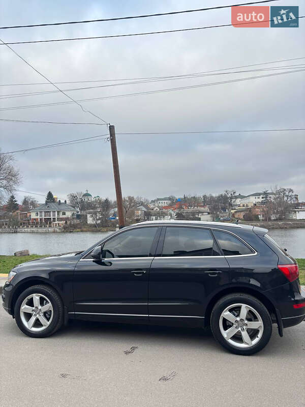 Внедорожник / Кроссовер Audi Q5 2011 в Белой Церкви