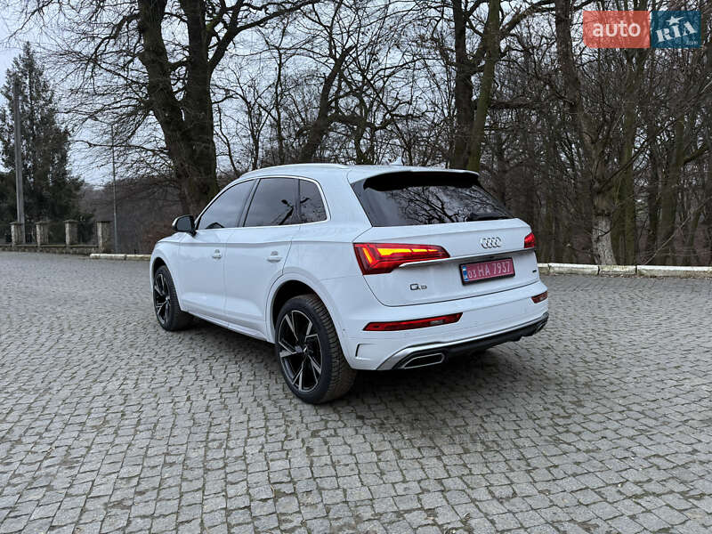 Внедорожник / Кроссовер Audi Q5 2020 в Черновцах фото 13 Внедорожник / Кроссовер Audi Q5 2020 в Черновцах