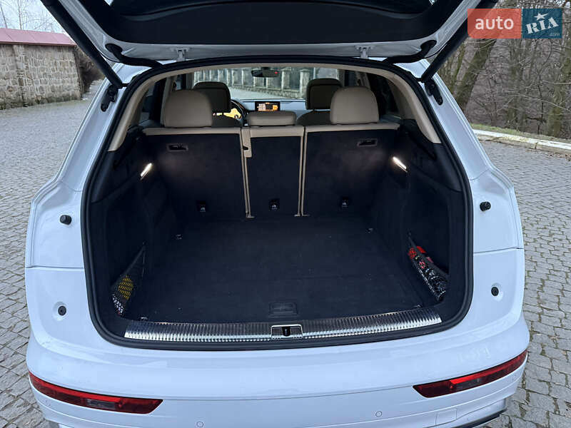 Внедорожник / Кроссовер Audi Q5 2020 в Черновцах фото 62 Внедорожник / Кроссовер Audi Q5 2020 в Черновцах