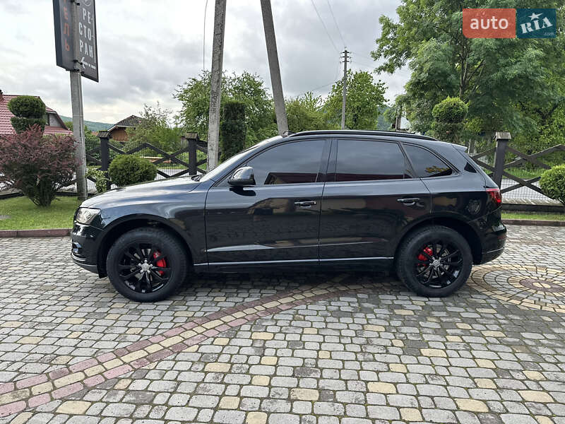 Позашляховик / Кросовер Audi Q5 2014 в Косові