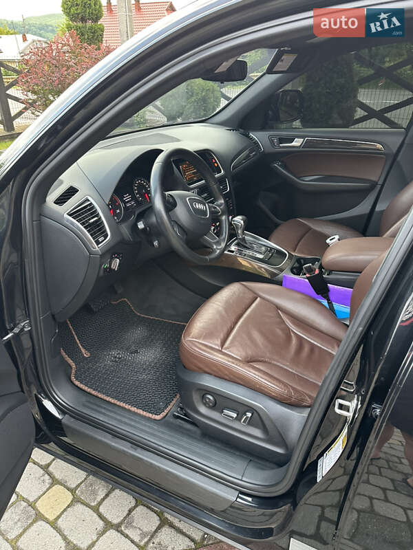 Позашляховик / Кросовер Audi Q5 2014 в Косові