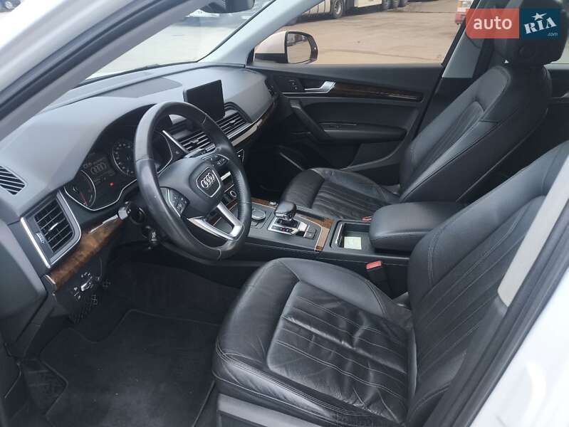 Внедорожник / Кроссовер Audi Q5 2018 в Виннице