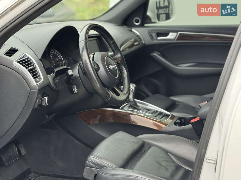 Позашляховик / Кросовер Audi Q5 2014 в Львові фото 16 Позашляховик / Кросовер Audi Q5 2014 в Львові