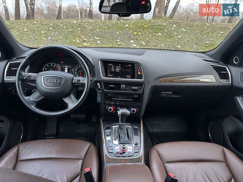 Внедорожник / Кроссовер Audi Q5 2016 в Киеве