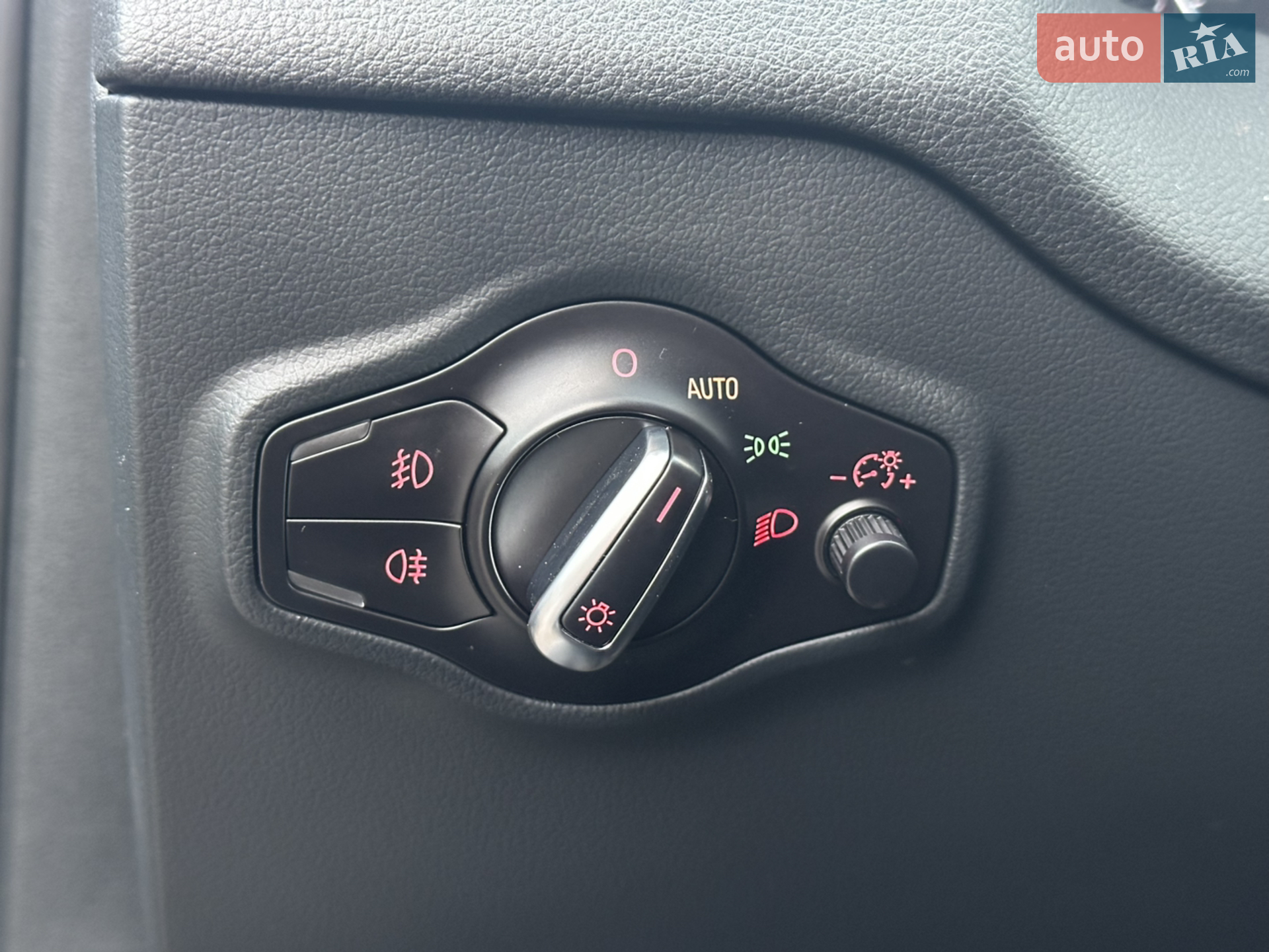 2016 Audi Q5 - мініатюра 33