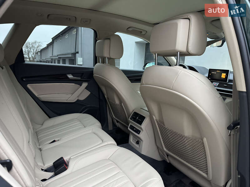 Позашляховик / Кросовер Audi Q5 2019 в Тернополі фото 92 Позашляховик / Кросовер Audi Q5 2019 в Тернополі