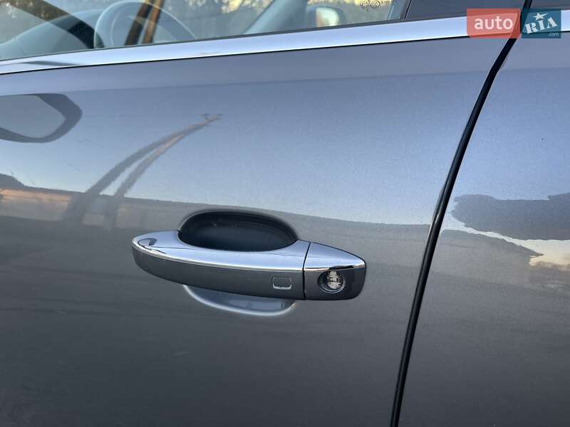 Внедорожник / Кроссовер Audi Q5 2015 в Дубно