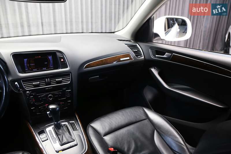 Внедорожник / Кроссовер Audi Q5 2012 в Киеве фото 15 Внедорожник / Кроссовер Audi Q5 2012 в Киеве
