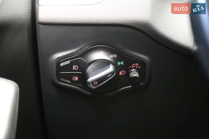 Внедорожник / Кроссовер Audi Q5 2012 в Киеве фото 23 Внедорожник / Кроссовер Audi Q5 2012 в Киеве