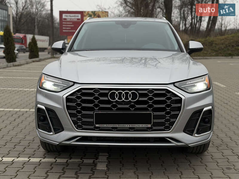 Внедорожник / Кроссовер Audi Q5 2022 в Тернополе