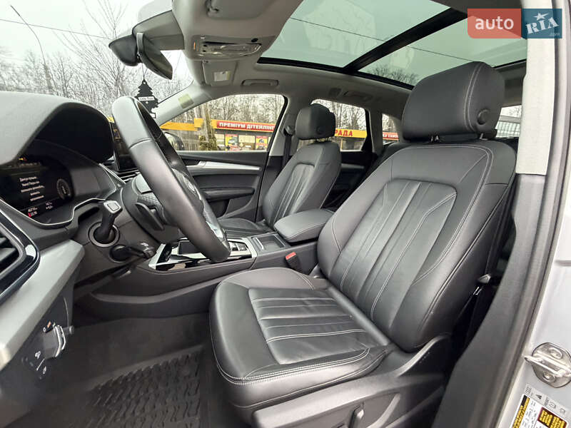 Внедорожник / Кроссовер Audi Q5 2022 в Тернополе