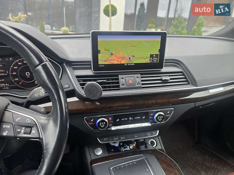 Внедорожник / Кроссовер Audi Q5 2018 в Ужгороде фото 13 Внедорожник / Кроссовер Audi Q5 2018 в Ужгороде