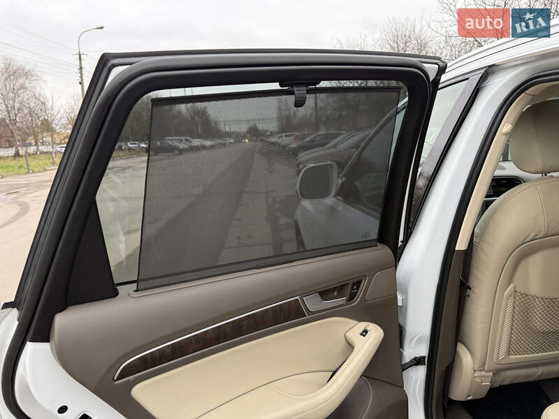 Внедорожник / Кроссовер Audi Q5 2015 в Ровно