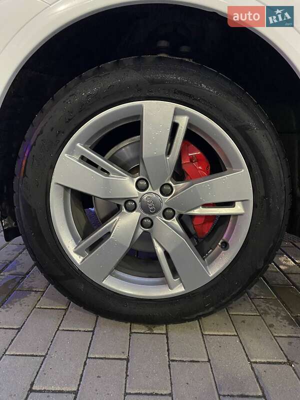 Внедорожник / Кроссовер Audi Q5 2017 в Калуше фото 14 Внедорожник / Кроссовер Audi Q5 2017 в Калуше