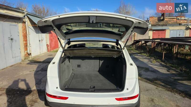 Внедорожник / Кроссовер Audi Q5 2010 в Харькове фото 10 Внедорожник / Кроссовер Audi Q5 2010 в Харькове