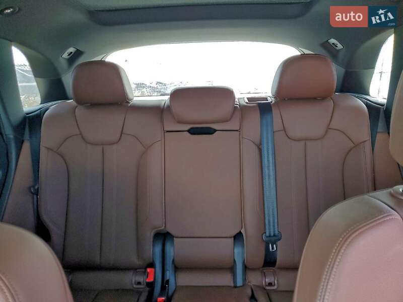 Внедорожник / Кроссовер Audi Q5 2018 в Львове фото 10 Внедорожник / Кроссовер Audi Q5 2018 в Львове