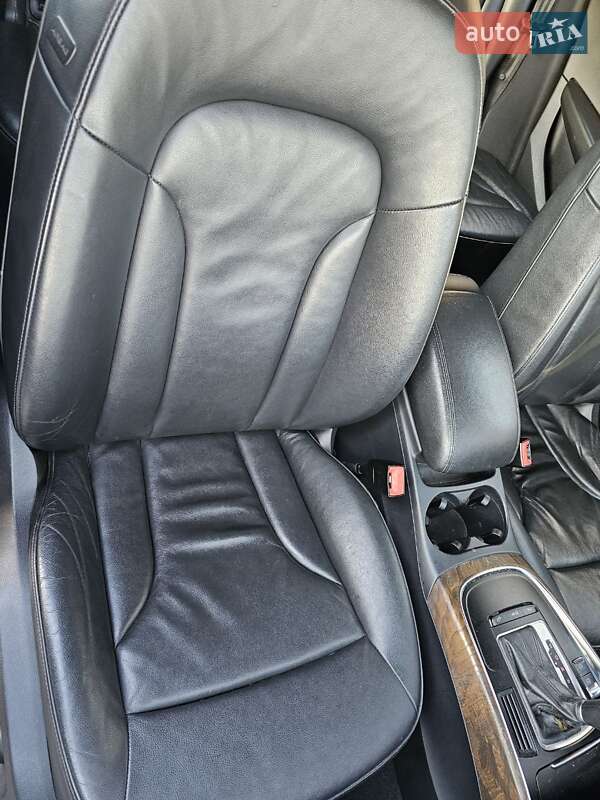 Внедорожник / Кроссовер Audi Q5 2010 в Киеве фото 30 Внедорожник / Кроссовер Audi Q5 2010 в Киеве