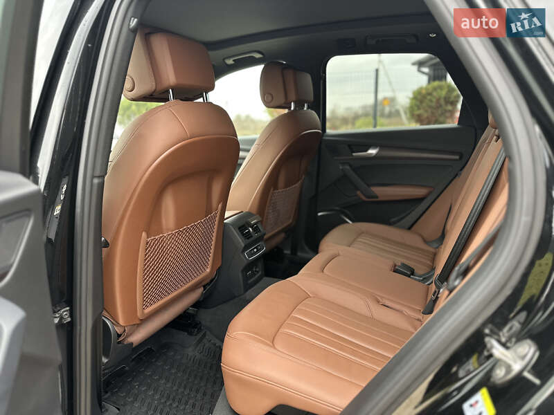 Внедорожник / Кроссовер Audi Q5 2022 в Львове фото 23 Внедорожник / Кроссовер Audi Q5 2022 в Львове