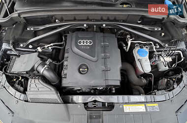 Внедорожник / Кроссовер Audi Q5 2015 в Киеве