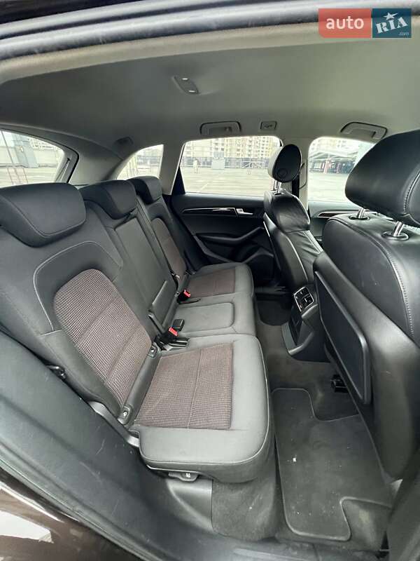 Внедорожник / Кроссовер Audi Q5 2011 в Киеве фото 17 Внедорожник / Кроссовер Audi Q5 2011 в Киеве