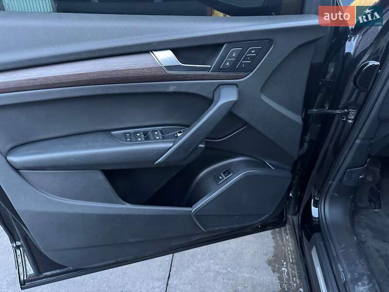 Внедорожник / Кроссовер Audi Q5 2020 в Львове фото 11 Внедорожник / Кроссовер Audi Q5 2020 в Львове