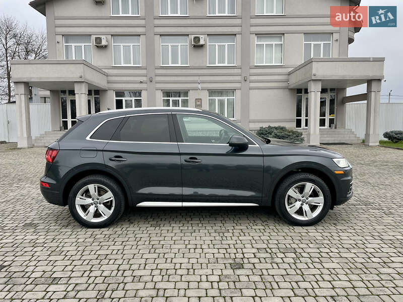 Внедорожник / Кроссовер Audi Q5 2019 в Черновцах фото 5 Внедорожник / Кроссовер Audi Q5 2019 в Черновцах