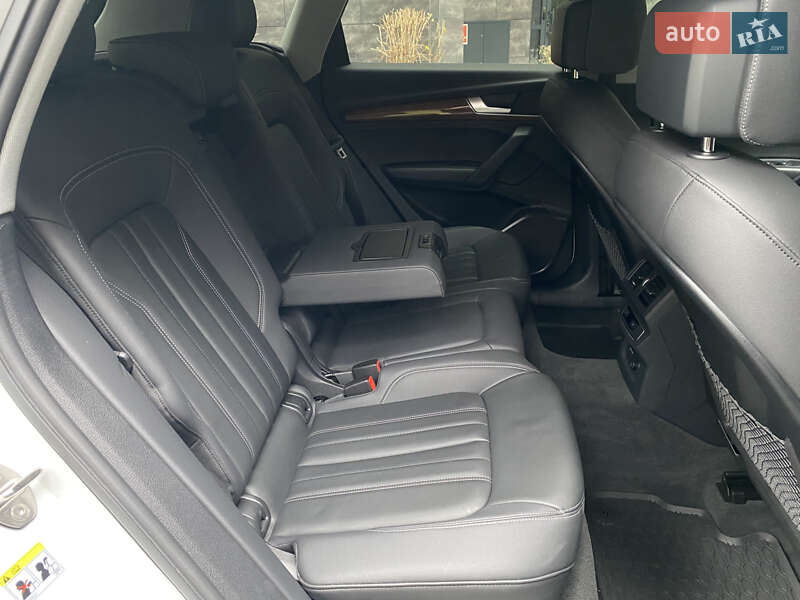 Внедорожник / Кроссовер Audi Q5 2024 в Киеве фото 27 Внедорожник / Кроссовер Audi Q5 2024 в Киеве
