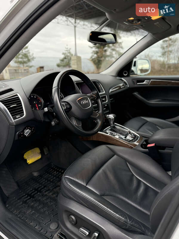 Внедорожник / Кроссовер Audi Q5 2016 в Самборе фото 31 Внедорожник / Кроссовер Audi Q5 2016 в Самборе