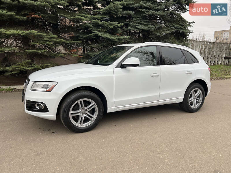 Внедорожник / Кроссовер Audi Q5 2015 в Николаеве