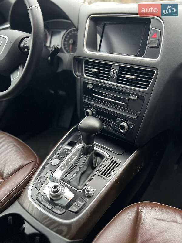 Внедорожник / Кроссовер Audi Q5 2015 в Николаеве