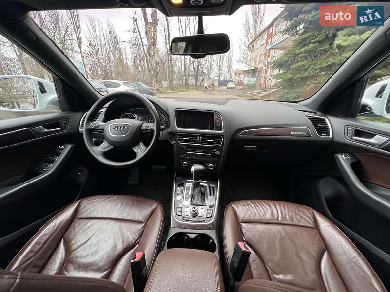 Внедорожник / Кроссовер Audi Q5 2015 в Николаеве