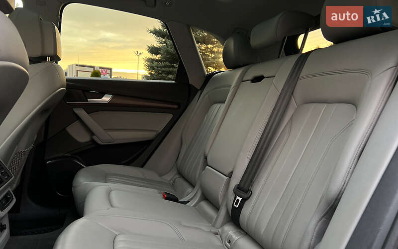 Внедорожник / Кроссовер Audi Q5 2020 в Львове фото 25 Внедорожник / Кроссовер Audi Q5 2020 в Львове