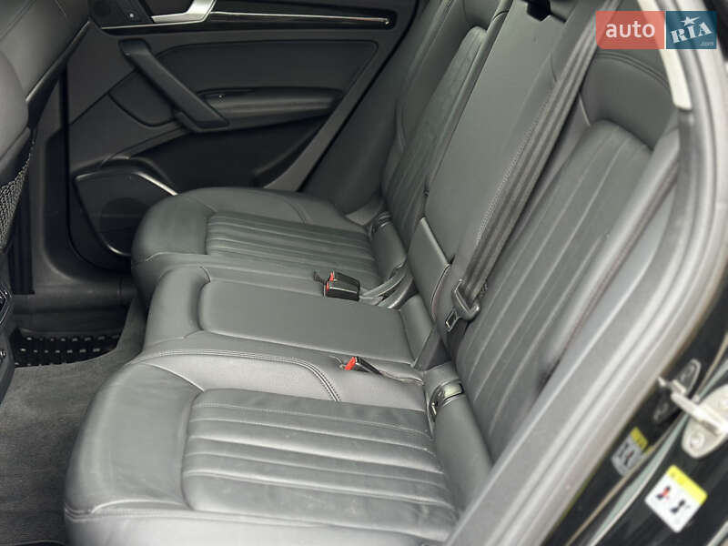 Внедорожник / Кроссовер Audi Q5 2020 в Виннице фото 25 Внедорожник / Кроссовер Audi Q5 2020 в Виннице