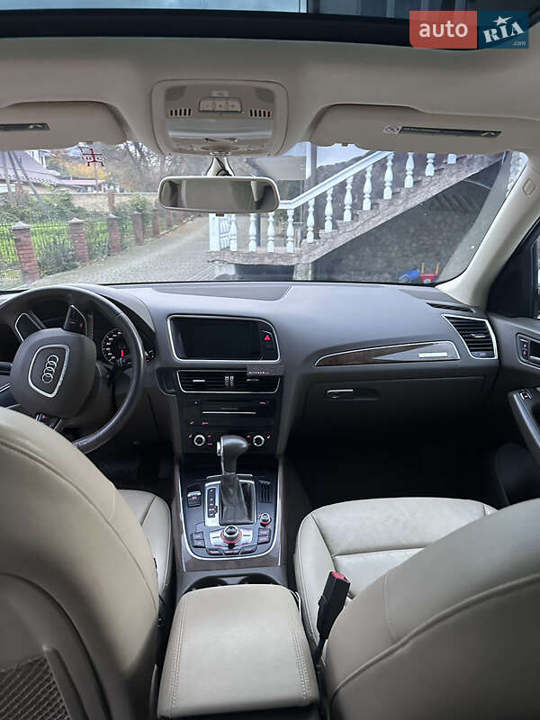 Внедорожник / Кроссовер Audi Q5 2016 в Львове