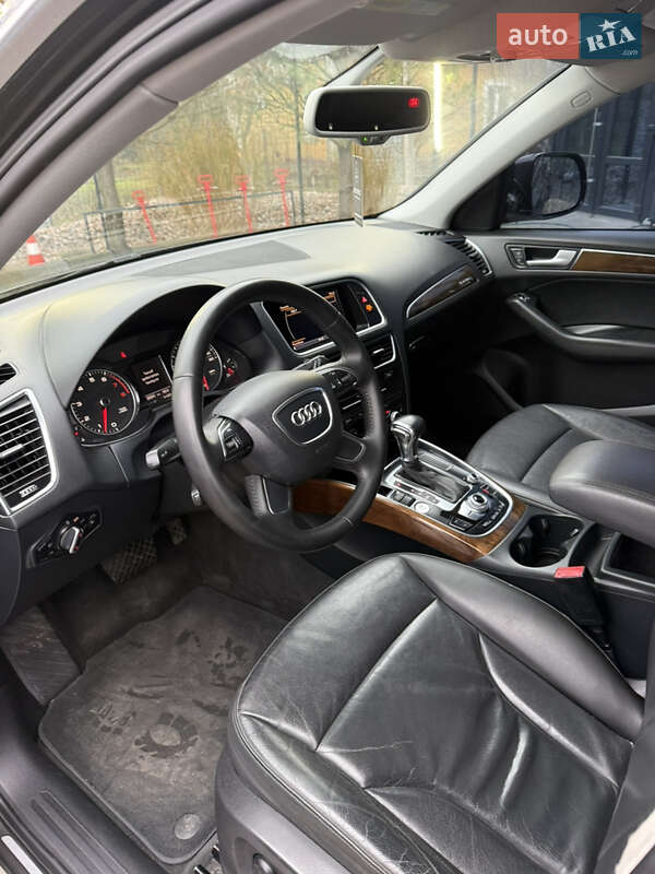 Позашляховик / Кросовер Audi Q5 2012 в Рівному