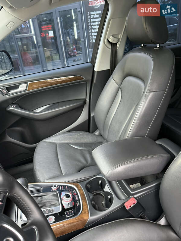 Позашляховик / Кросовер Audi Q5 2012 в Рівному