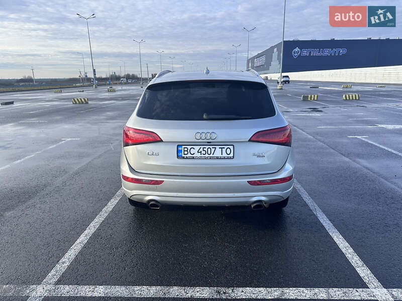 Позашляховик / Кросовер Audi Q5 2014 в Львові