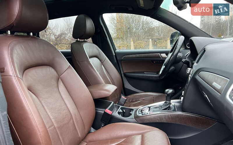 Внедорожник / Кроссовер Audi Q5 2015 в Львове