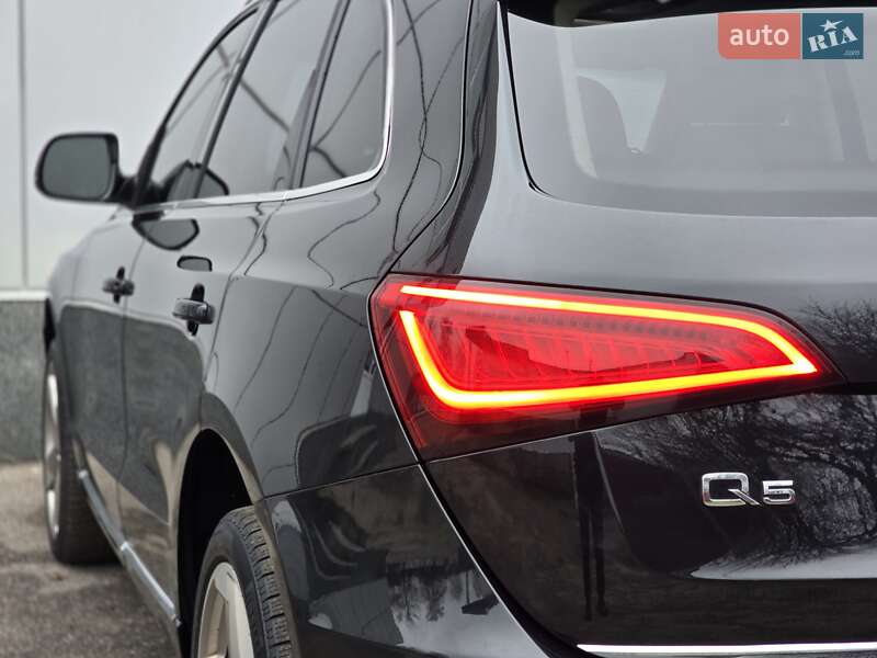 Внедорожник / Кроссовер Audi Q5 2012 в Харькове