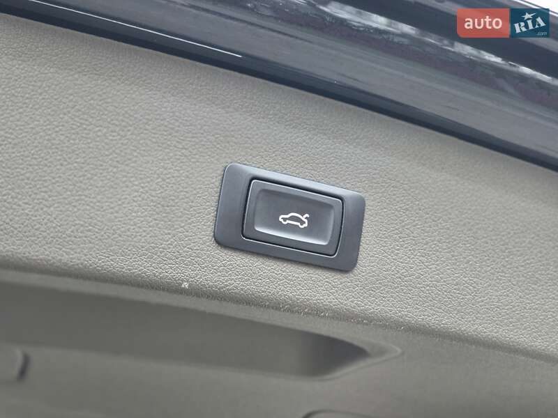 Внедорожник / Кроссовер Audi Q5 2012 в Харькове