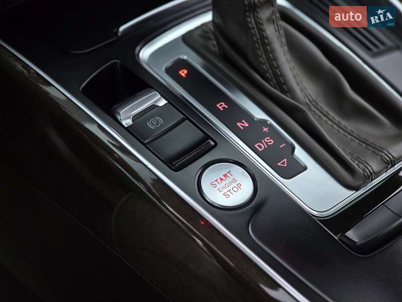 Внедорожник / Кроссовер Audi Q5 2012 в Харькове